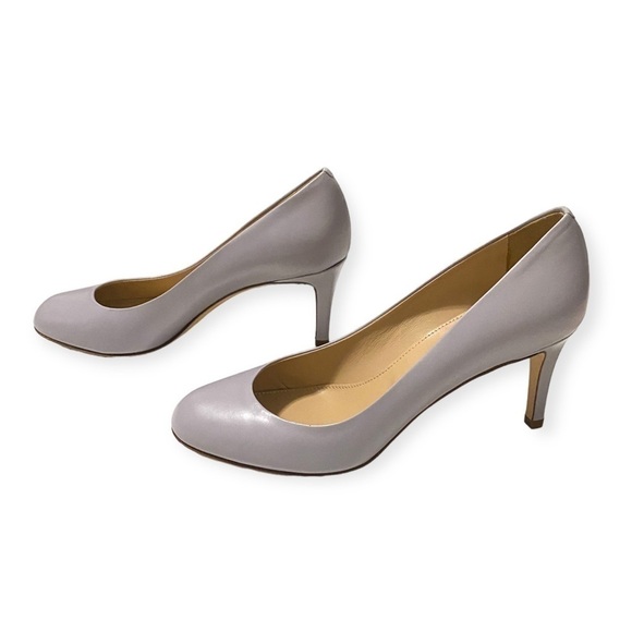 New J. Crew Miri Mid heel Leather Pumps, light gray, size 7 - Picture 4 of 12
